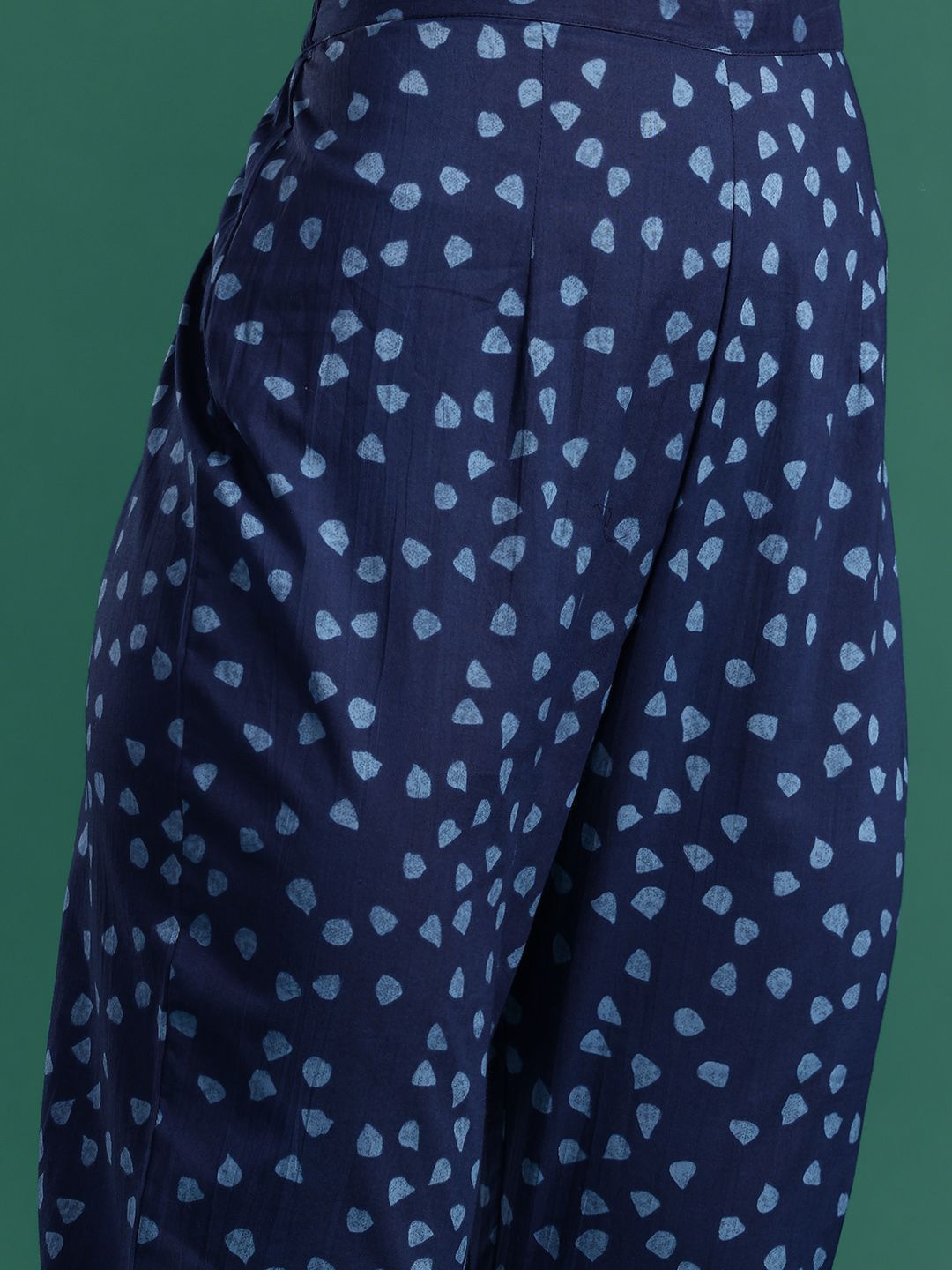 Paisley Printed Pure Cotton Kurta With Trousers & Dupatta