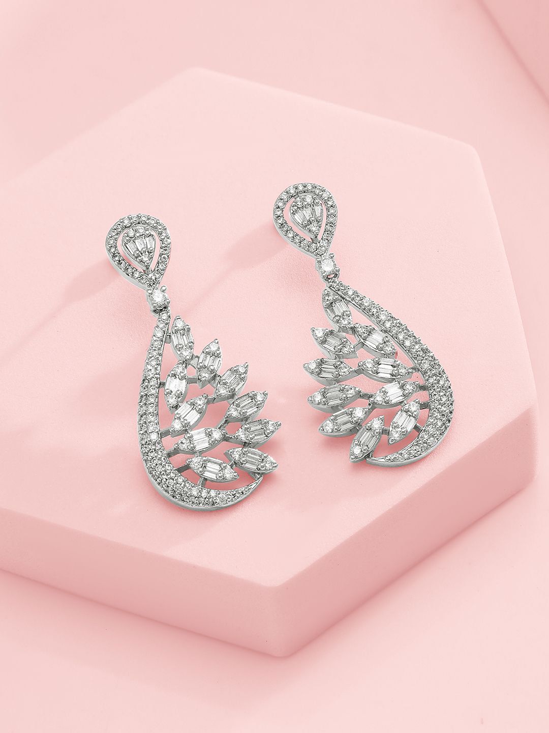 Dhiyona RJ Women's Silver-Plated AAA Cubic Zirconia Studded Leaf-Inspired Statement Choker NecklaceSet