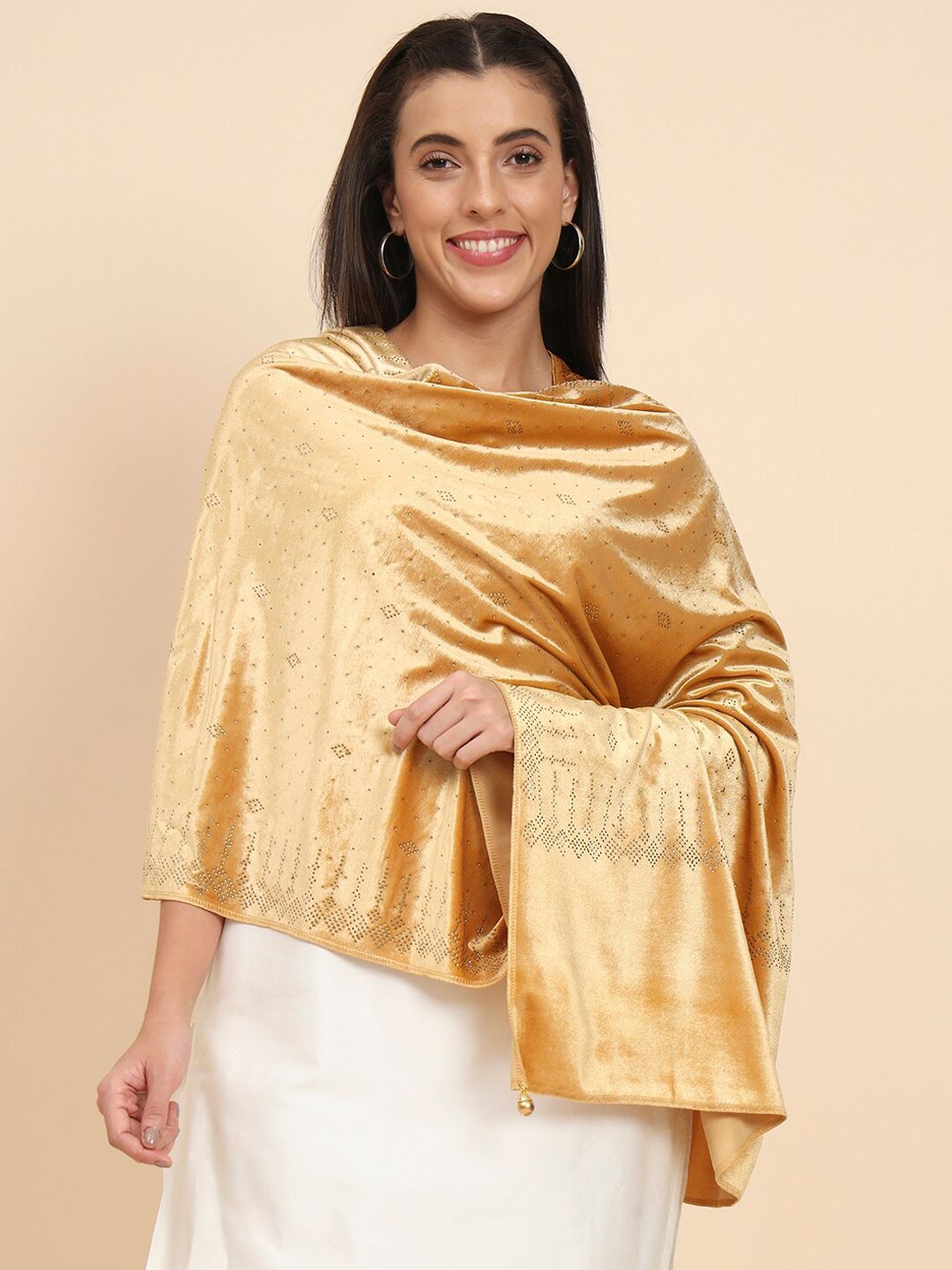 Dhiyona PA Embellished Beads & Stones Velvet Shawl