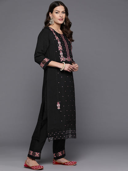 Dhiyona IE Women Floral Embroidered Regular Thread Work Kurta with Trousers & With Dupatta