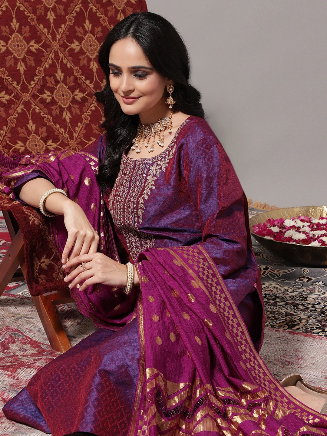 Dhiyona VA Women's Ethnic Motifs Woven Design Regular Zari Work Kurta With Trousers & Dupatta