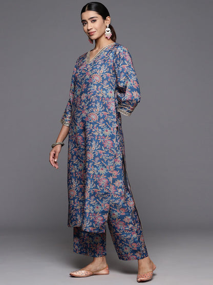 Dhiyona VA Women's Paisley Printed Woolen Kurta Paired with Trousers & Printed Dupatta
