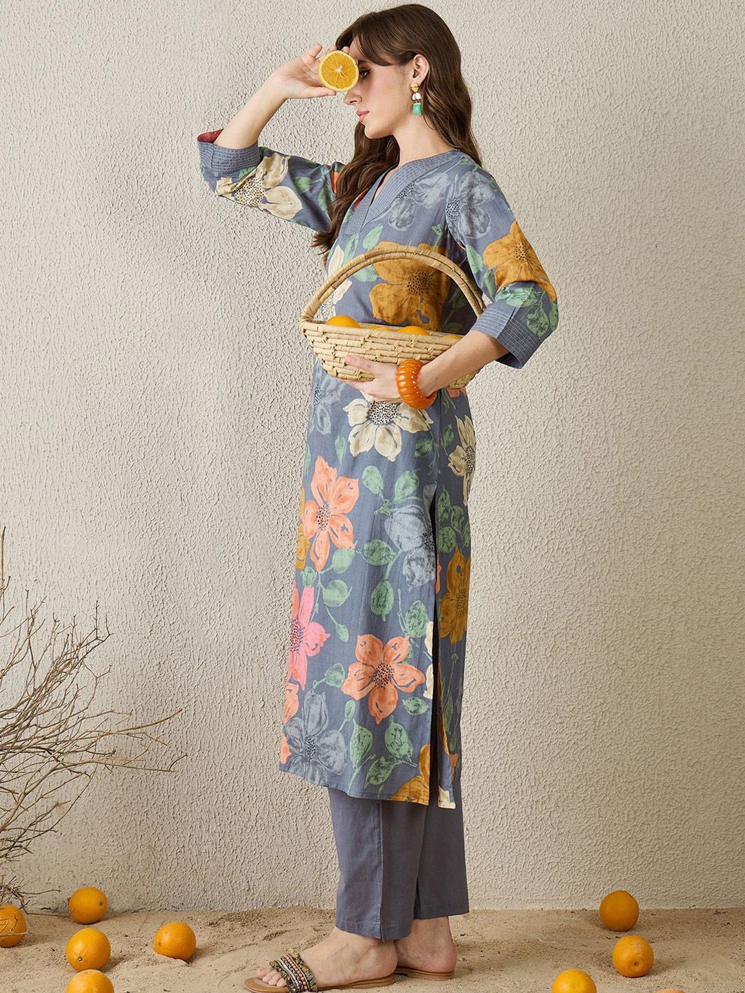 Dhiyona IE Printed V-Neck Pure Cotton Tunic With Trouser