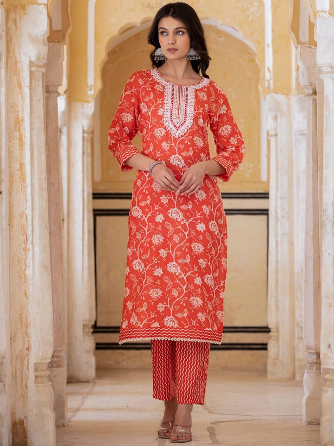 Dhiyona VA Women'sEthnic Thread Embroidered Printed Kurta & Trousers With Dupatta