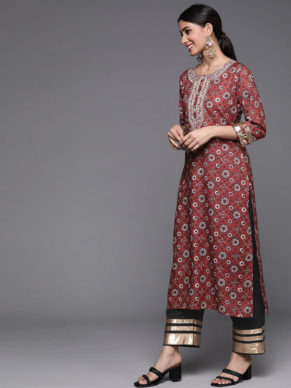 Dhiyona VA Women's Maroon Ethnic Motifs Embroidered Kurta with Palazzos