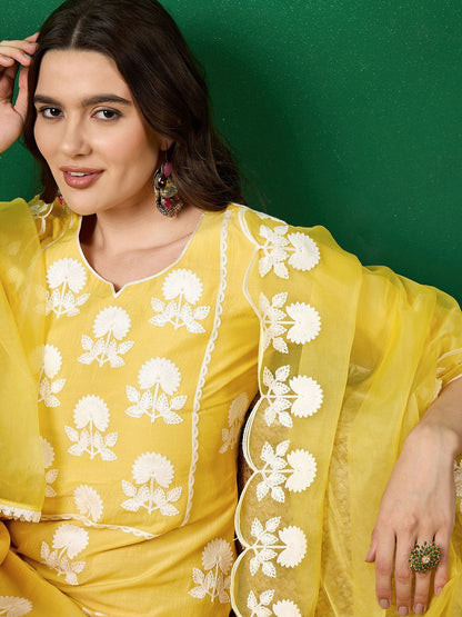 Dhiyona SN Women's Embroidered Straight Kurta With Trouser & Dupatta