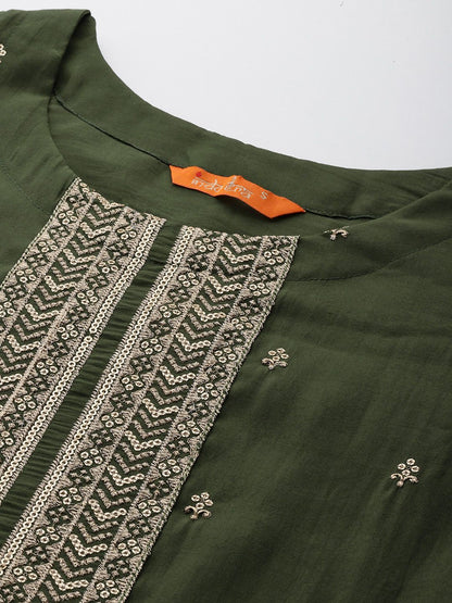 Dhiyona IE Ethnic Motifs Embroidered Sequinned Kurta with Trousers & Dupatta