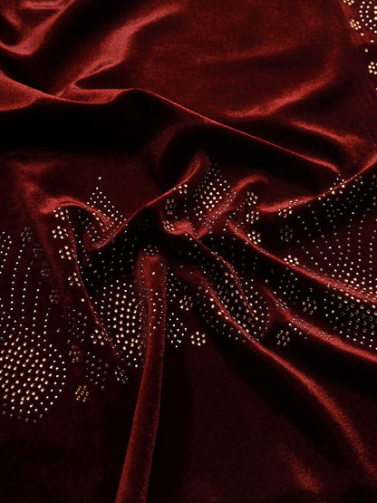 Dhiyona PA Women Purple Embellished Velvet Shawl