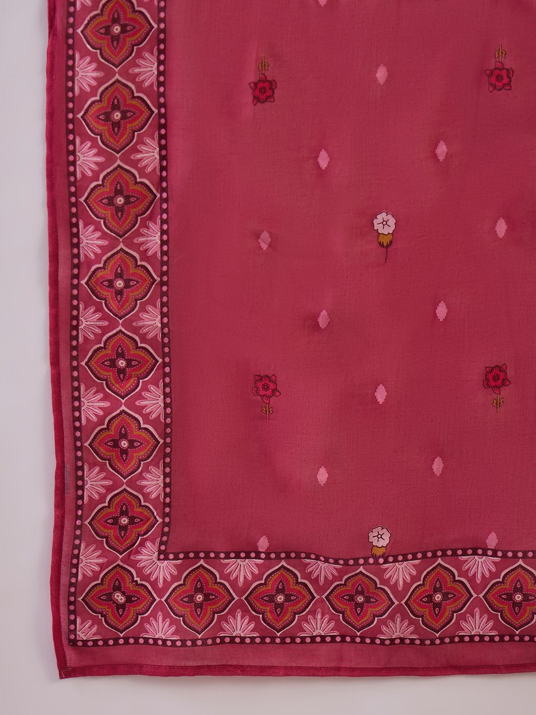 Dhiyona IE Floral Printed Notch Neck Beads & Stones Pure Cotton Kurta Trousers & Dupatta