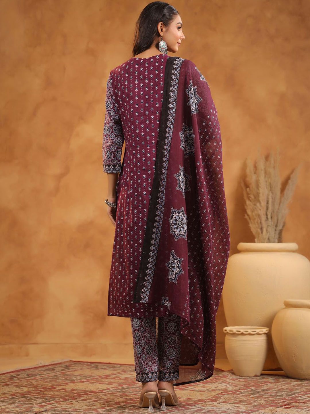 Floral Printed Pure Cotton Kurta With Trousers And Dupatta