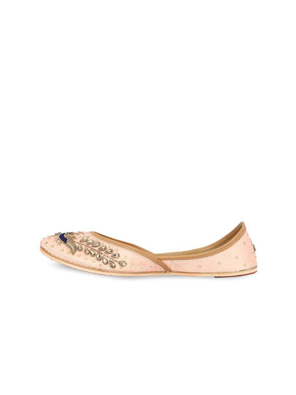 Dhiyona AK Women Rose Gold Coloured Ethnic Embellished Mojaris