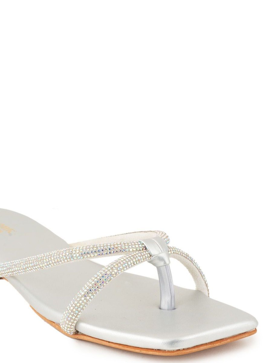 Dhiyona AK Women Embellished Square Toe Party Block Sandals