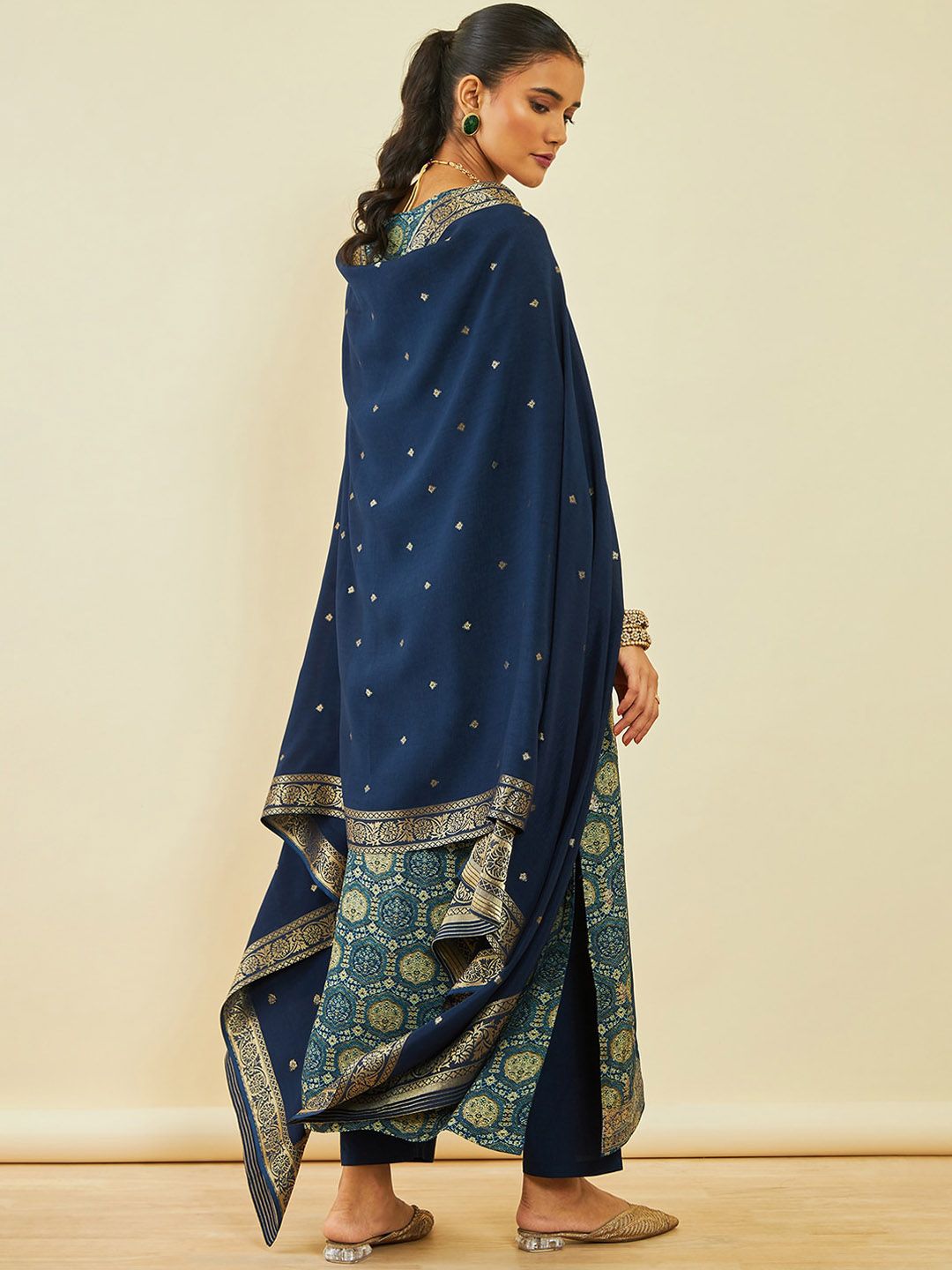 Dhiyona SO Women's Navy Blue Floral Printed Regular Beads and Stones Kurta with Trousers & Dupatta