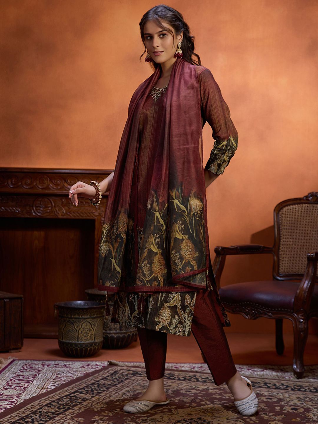 Dhiyona WP Floral Digital Printed Beads and Stones Jacquard Kurta with Trousers & Dupatta