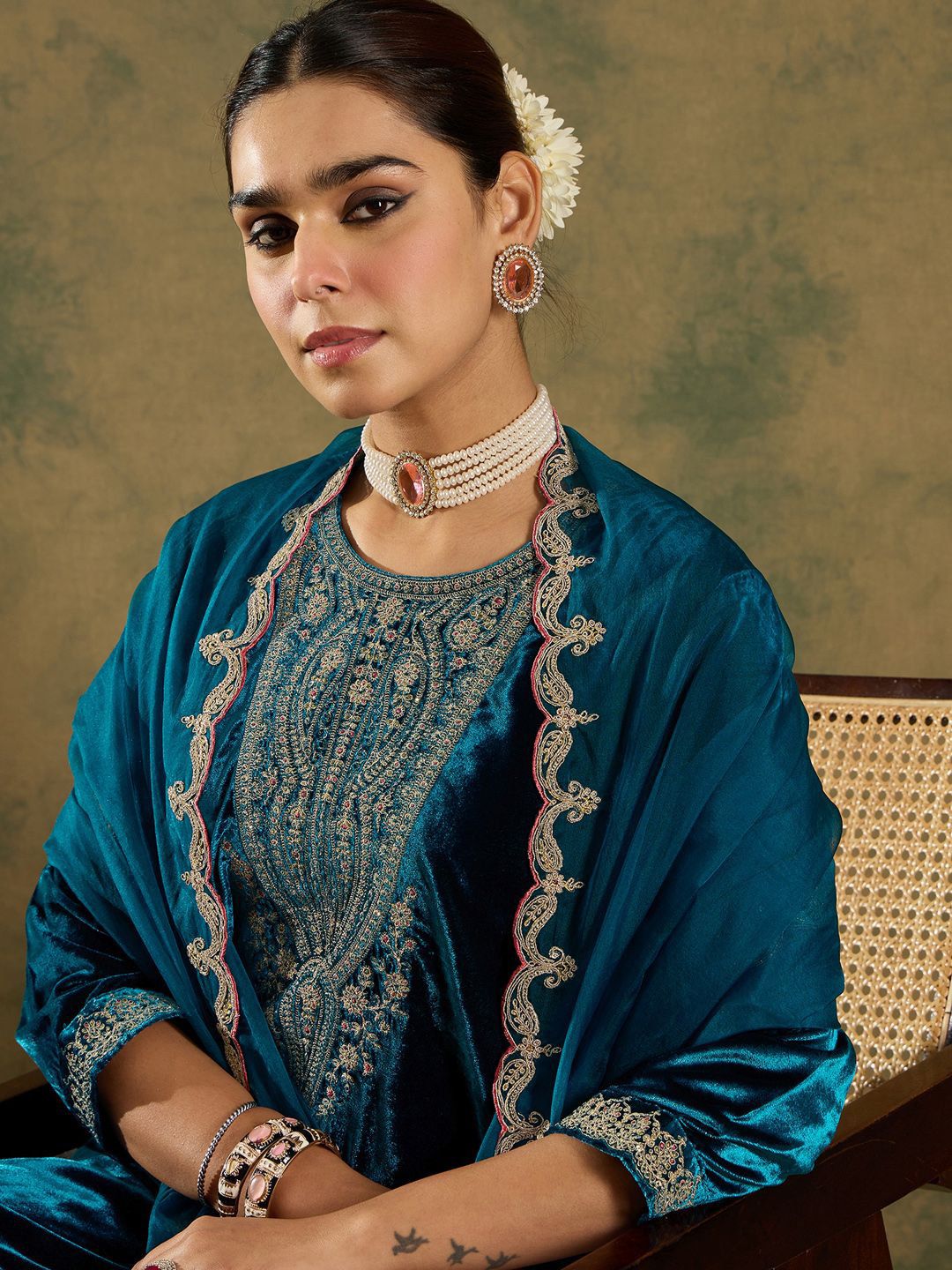 Ethnic Motifs Embroidered Regular Velvet Straight Kurta with Trousers & Dupatta