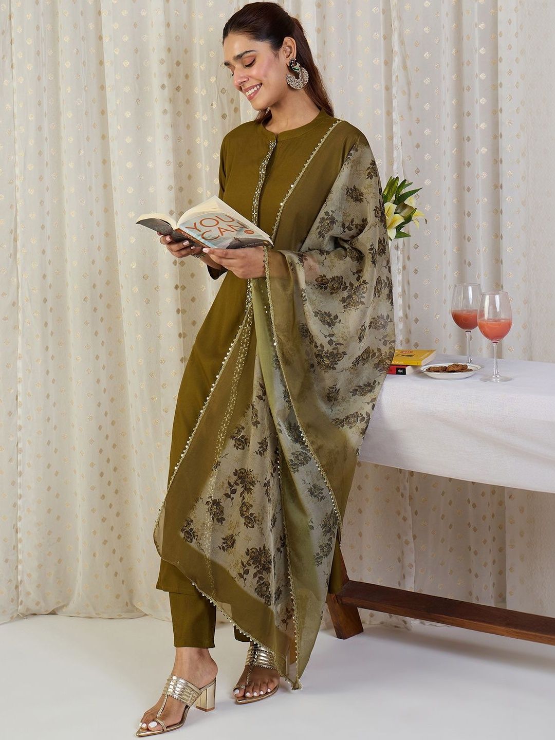 Embroidered Regular Thread Work Kurta With Trousers & Dupatta