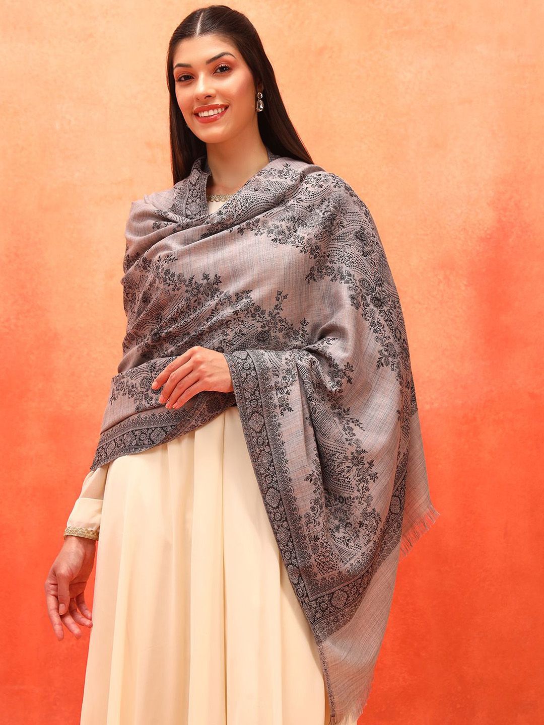 Dhiyona PA Kohsar Floral Woven Design Jamawar Woolen Shawl