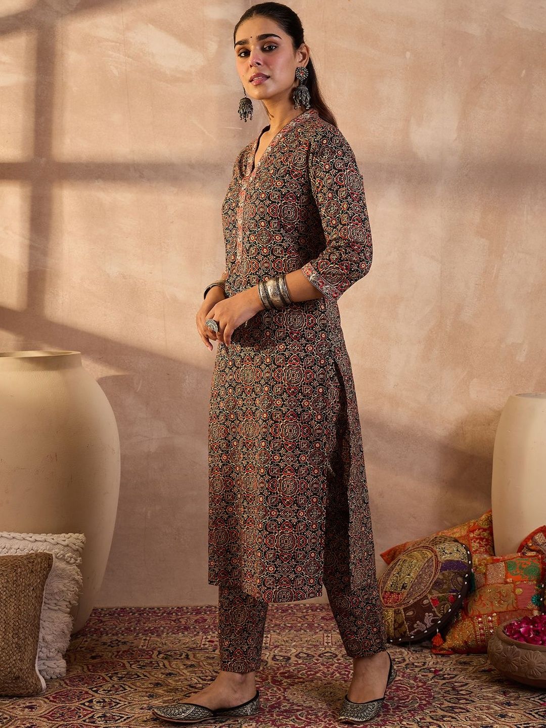 Women Ethnic Motifs Printed Regular Thread Work Pure Cotton Kurta With Trousers