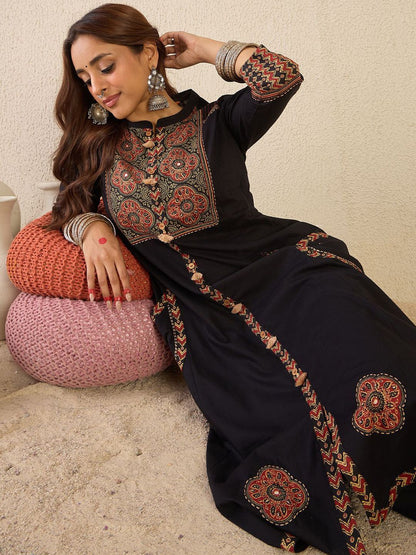 Ethnic Motifs Printed Mandarin Collar A Line Pure Cotton Kurta With Trousers