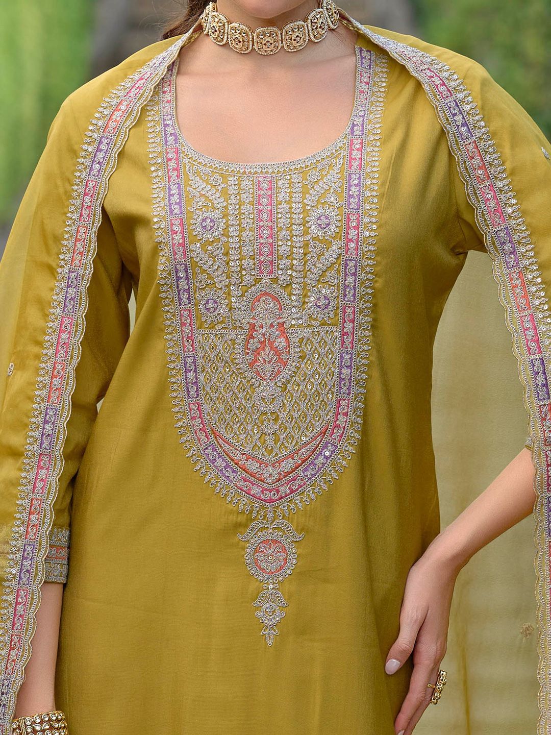 Ethnic Motifs Embroidered Straight Kurta with Trousers & Dupatta