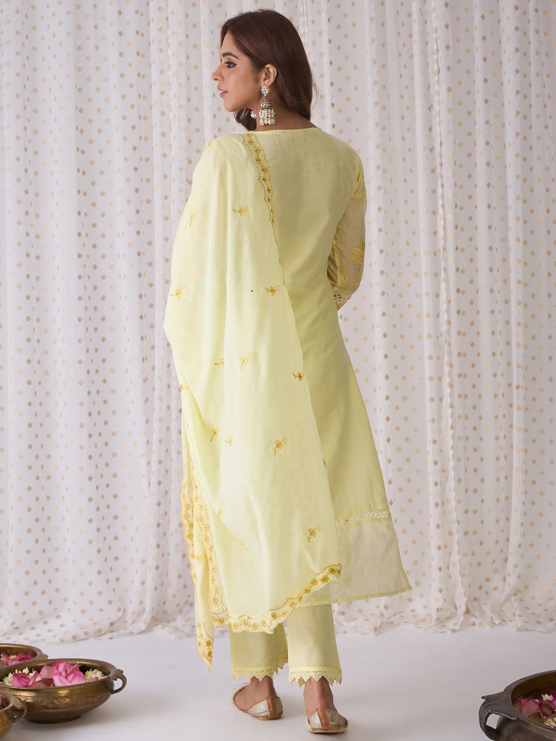 Dhiyona IE Floral Embroidered V-Neck Thread Work Pure Cotton Kurta with Trousers & Dupatta