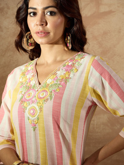 Dhiyona IE Women Floral Embroidered Regular Thread Work Pure Cotton Kurta with Trousers