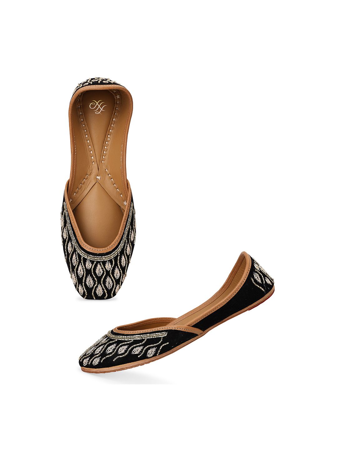 Dhiyona HOP Embellished Ethnic Mojaris