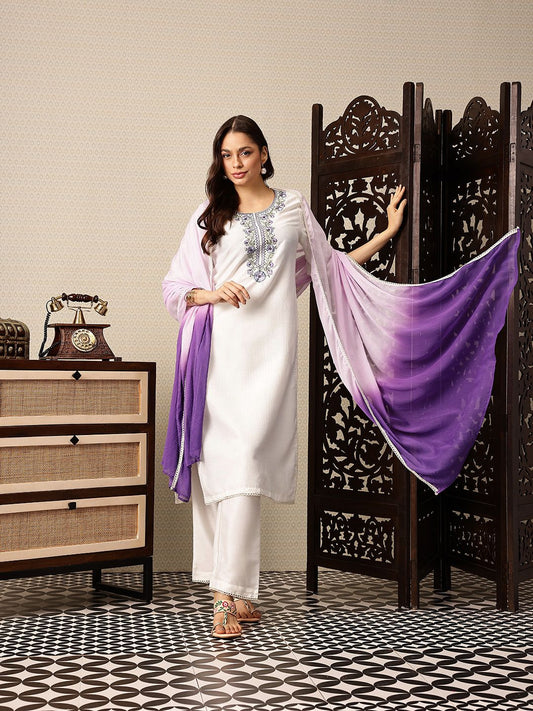 Dhiyona PD Women Floral Embroidered Regular Jashn Kurta with Trousers & With Dupatta