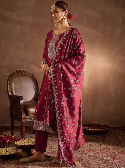 Floral Embroidered Sequinned Round Neck Straight Kurta With Trouser & Dupatta