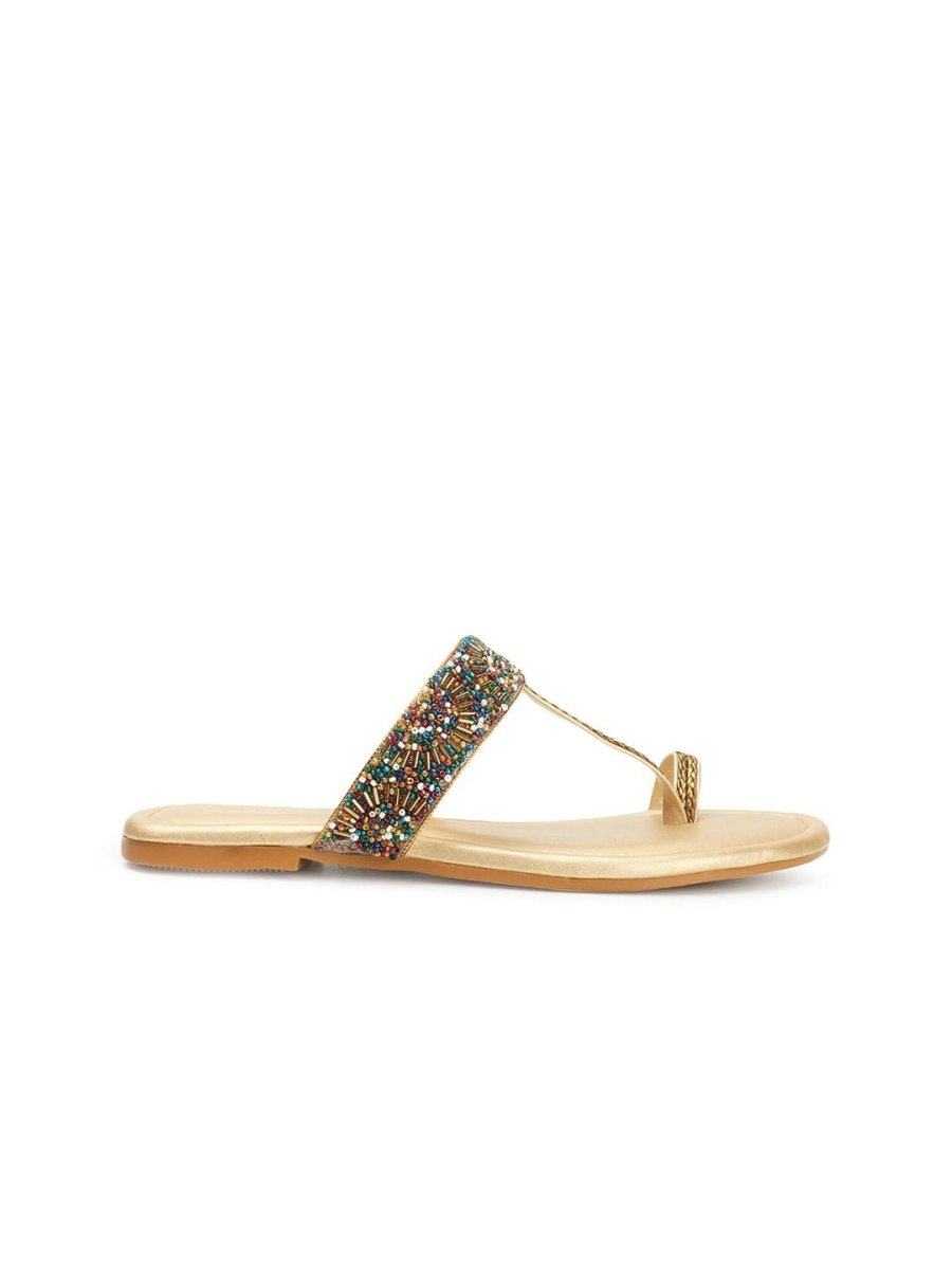 Dhiyona AK Embellished One Toe Flats