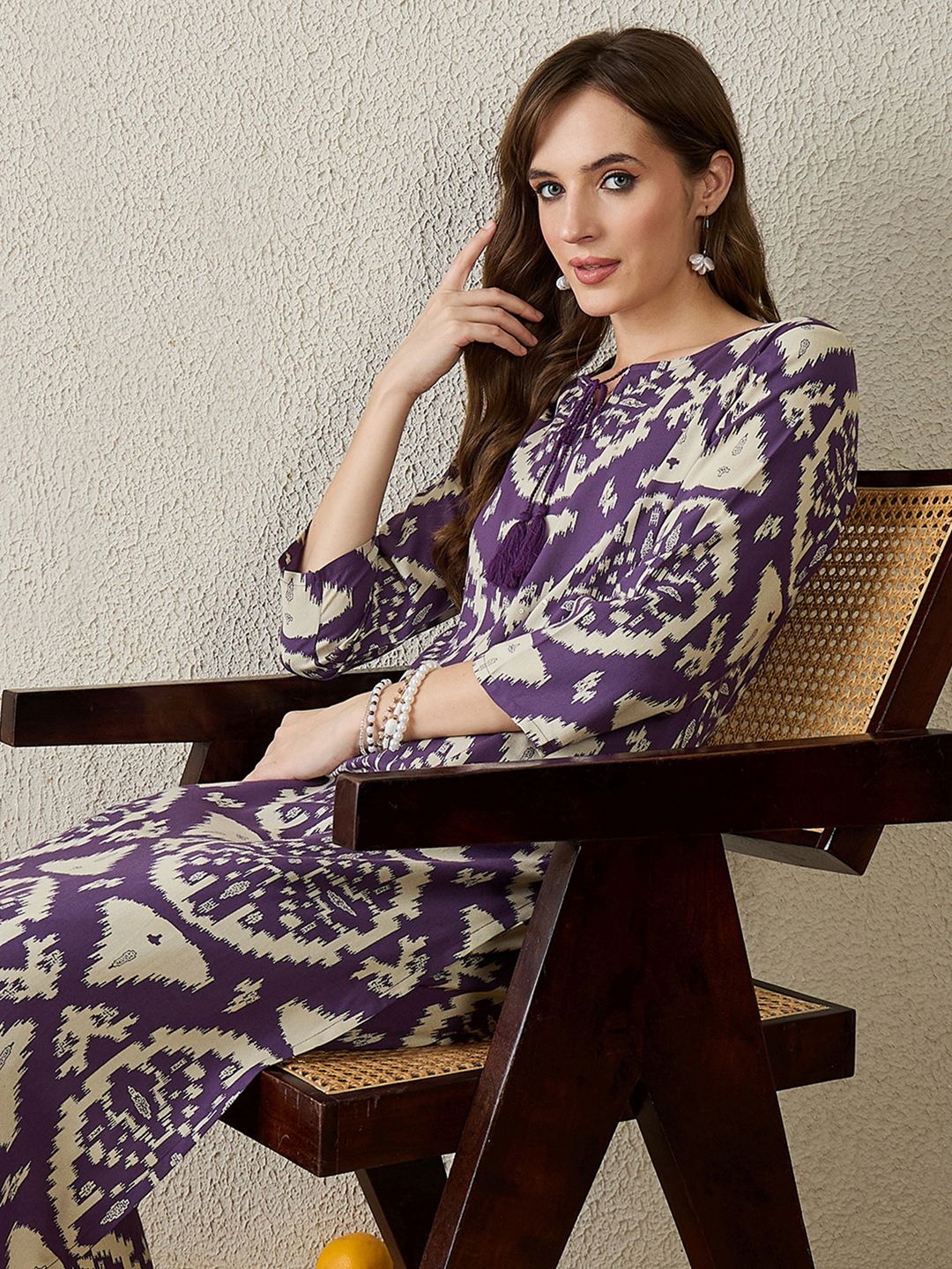 Women Purple Printed Straight Kurta Trousers Set