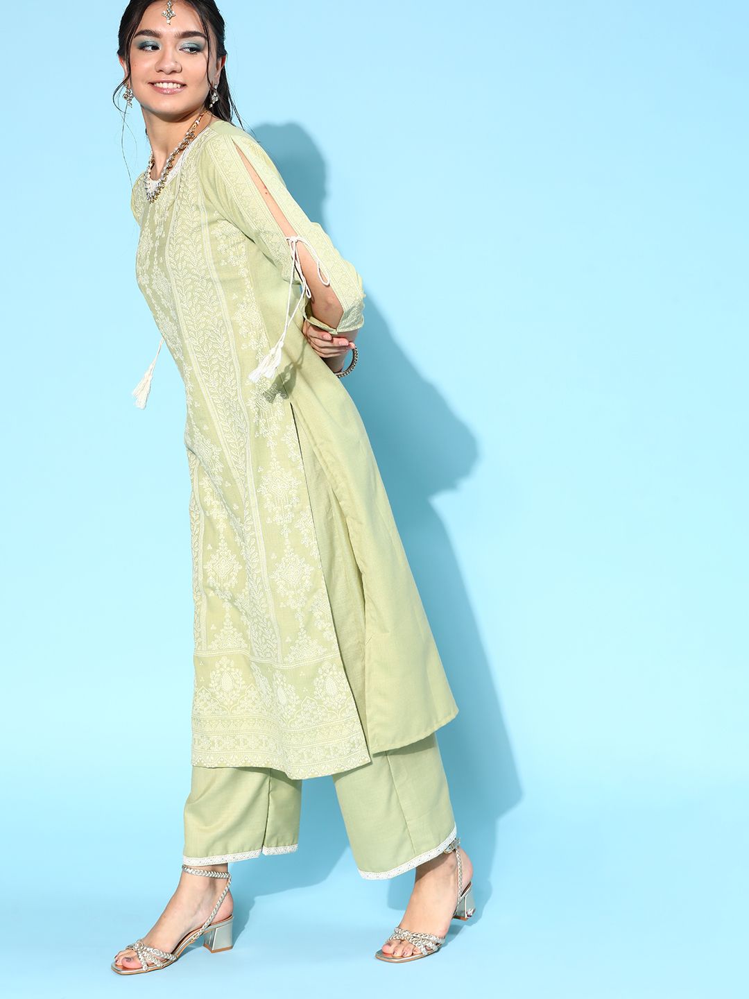 Women Sea Green Floral Printed Regular Liva Kurta with Sharara & With Dupatta
