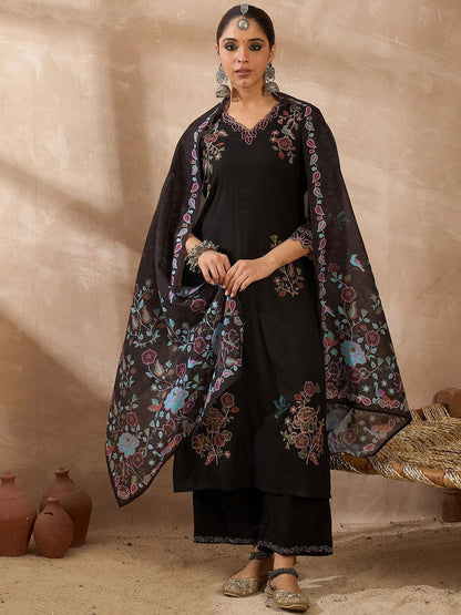 Women Ethnic Motifs Regular Thread Work Kurta with Trousers & With Dupatta