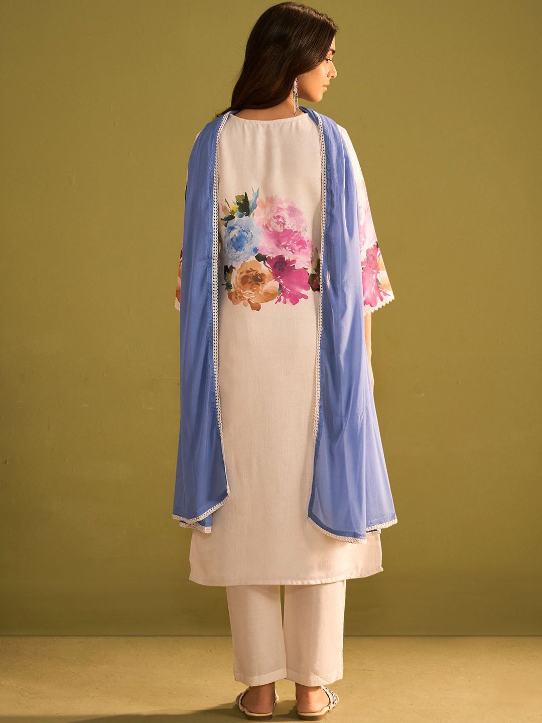 Floral Printed Beads and Stones Linen Straight Kurta with Trouser & Dupatta