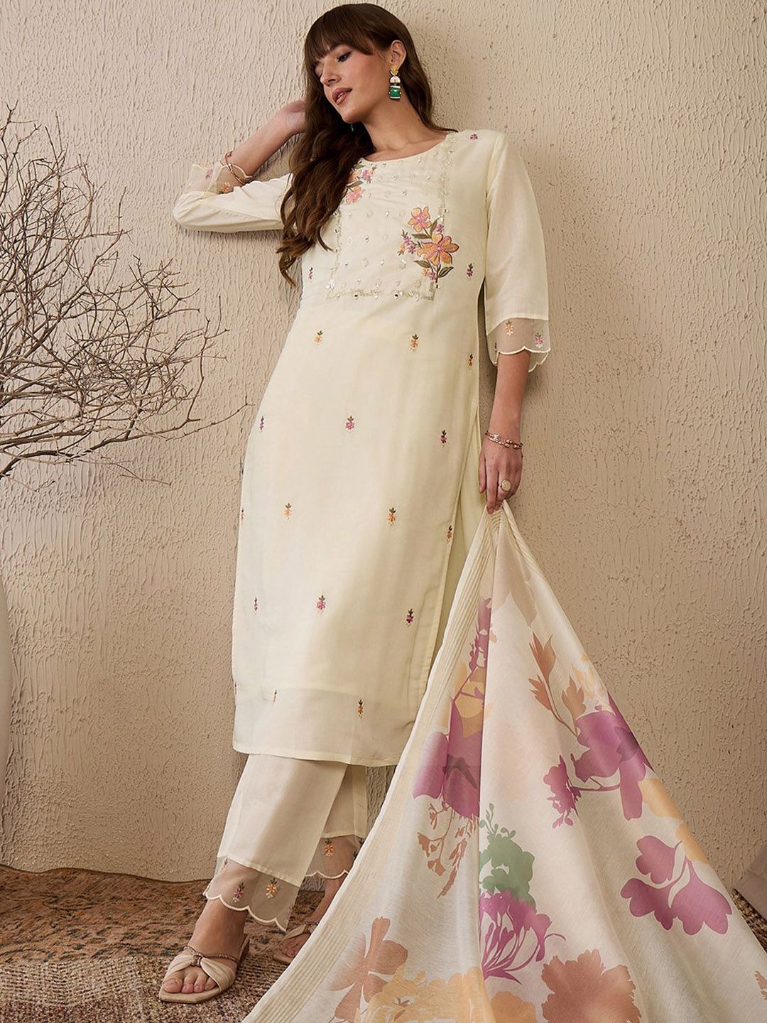 Dhiyona IE Women Floral Embroidered Regular Mirror Work Chanderi Silk Kurta with Trousers & With Dupatta