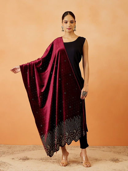 Dhiyona PA Women Floral Embroidered Velvet Shawl