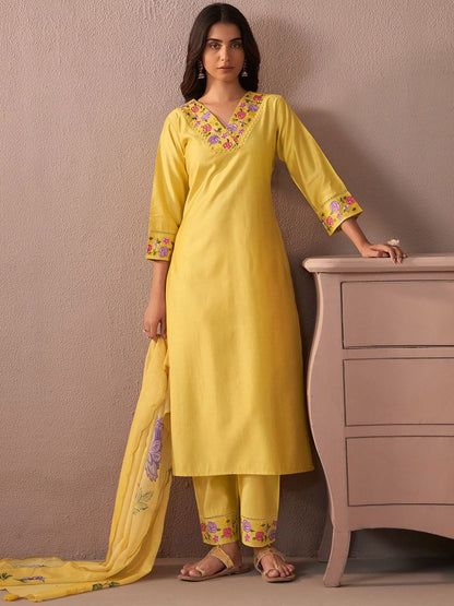 Dhiyona IE Floral Yoke Design V-Neck Thread Work Liva Straight Kurta With Trousers & Dupatta