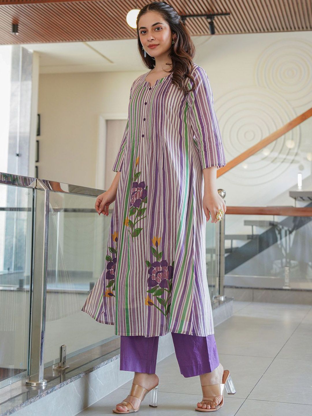Floral Printed Notch Neck A Line Pure Cotton Kurta With Trousers