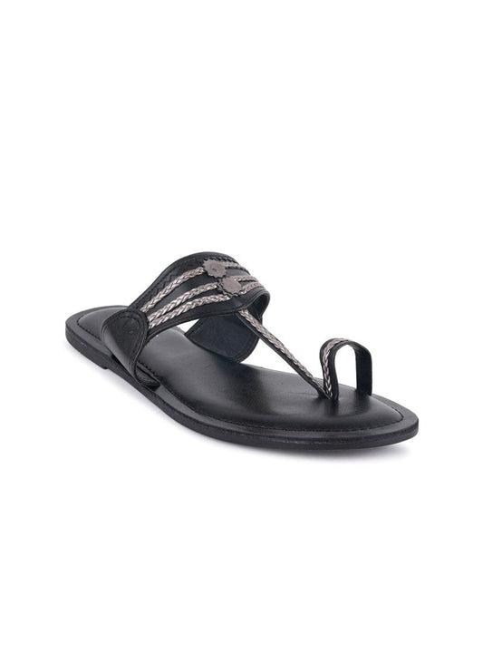 Dhiyona AK Textured One Toe Flats