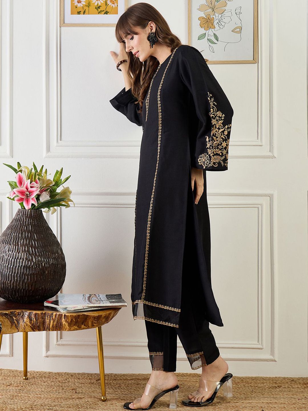 Dhiyona IE Embroidered Round Neck Top With Trousers Co-Ords