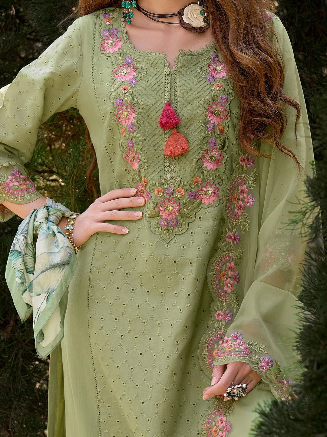Women Floral Embroidered Regular Sequinned Cotton Kurta with Trousers & Dupatta