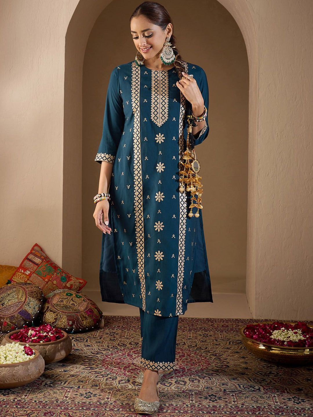 Women Ethnic Motifs Embroidered Regular Sequinned Kurta with Trousers & With Dupatta