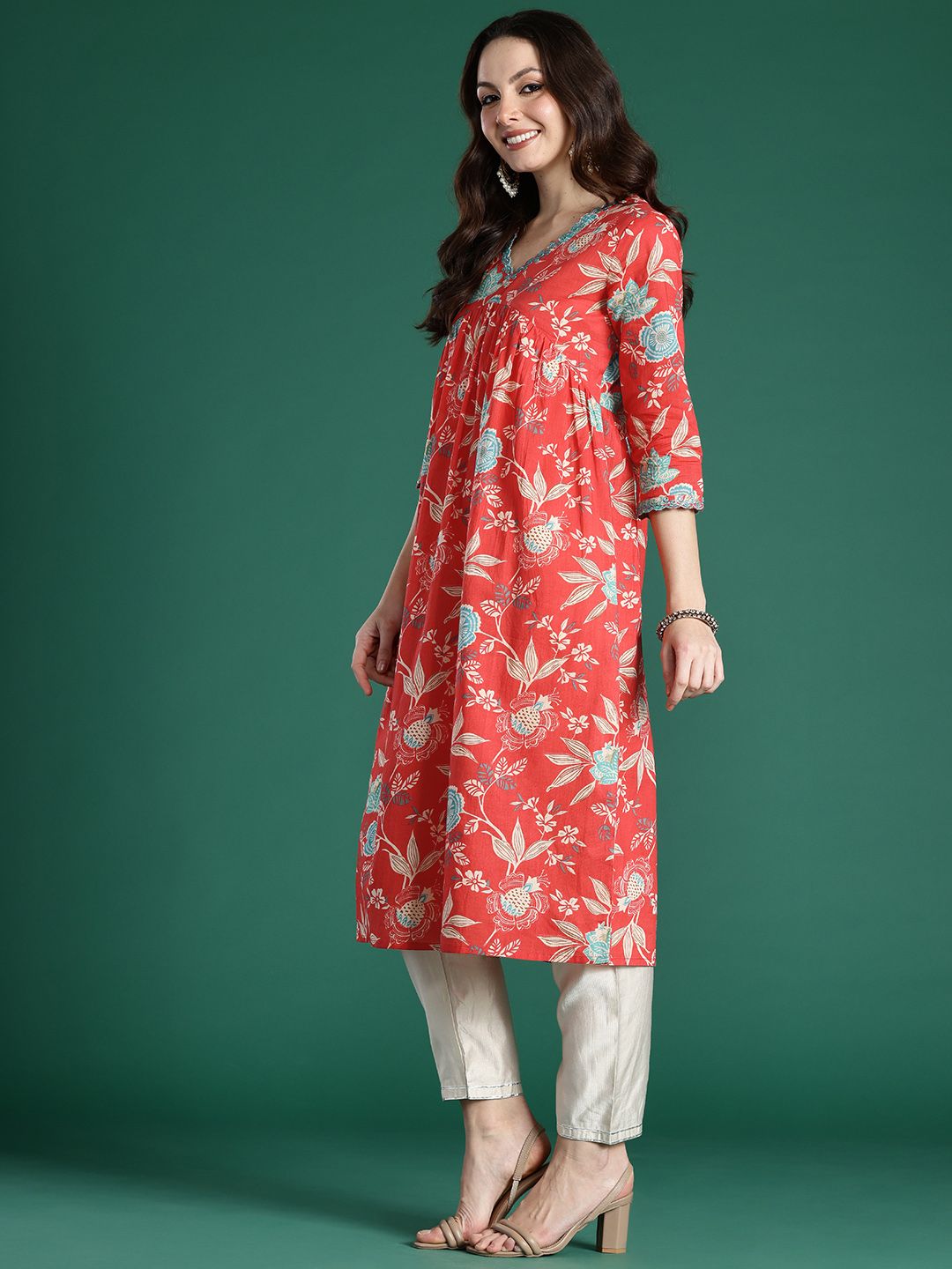 Dhiyona IE Floral Printed Pure Cotton Kurta