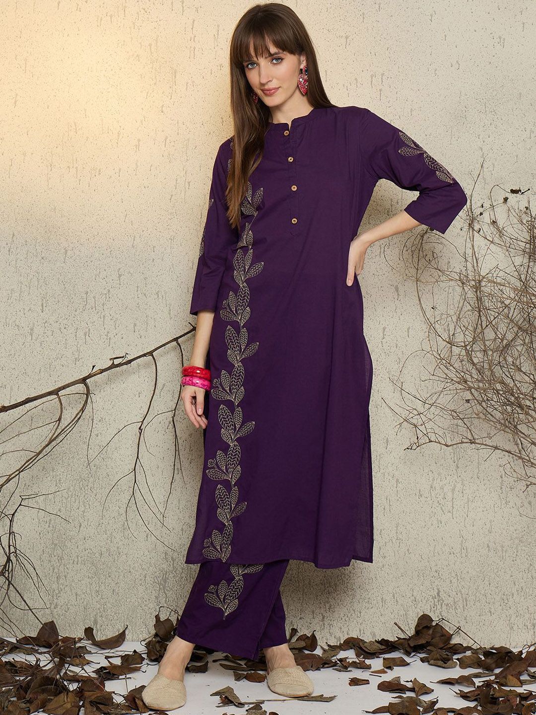 Floral Embroidered Mandarin Collar Thread Work Pure Cotton Kurta With Trousers
