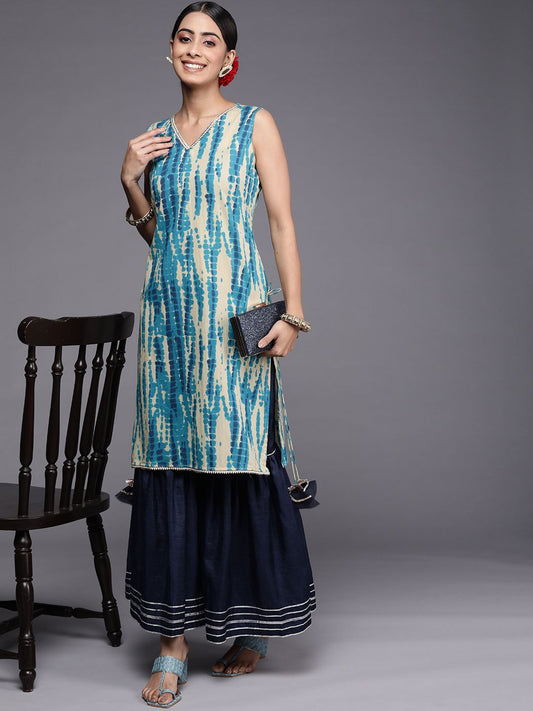 Dhiyona IE Women Blue Dyed Kurta with Sharara