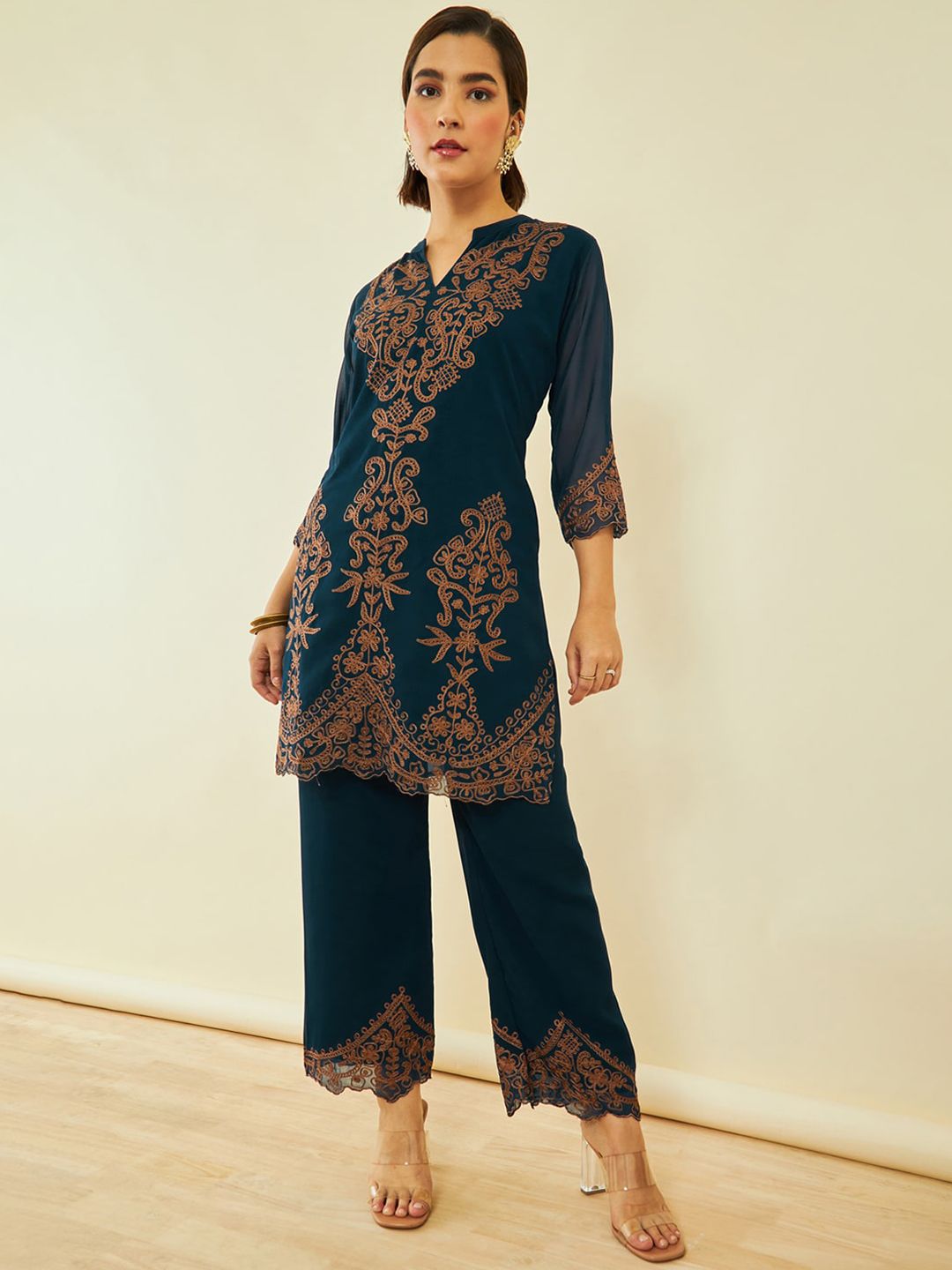 Dhiyona SO Women's Ethnic Motifs Embroidered Regular Band Collar Thread Work Kurta with Palazzos