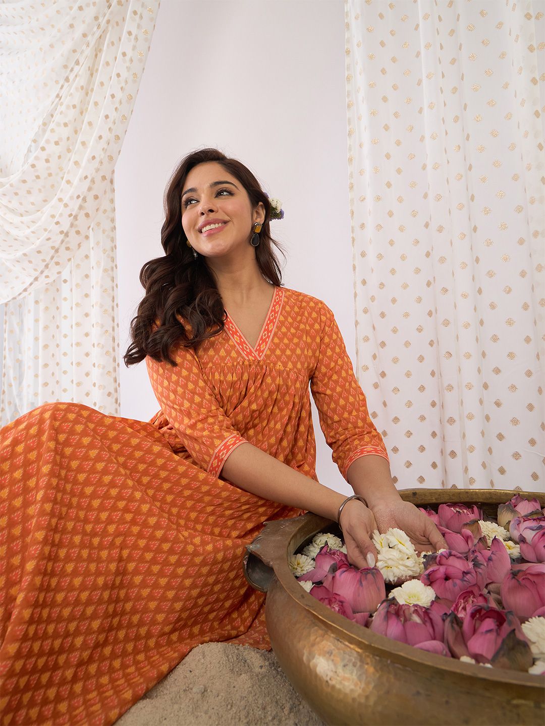 Dhiyona IE Floral Printed Empire Pure Cotton A-Line Kurta With Trousers