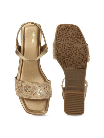 Dhiyona AK Embroidered Ethnic Open Toe Flats