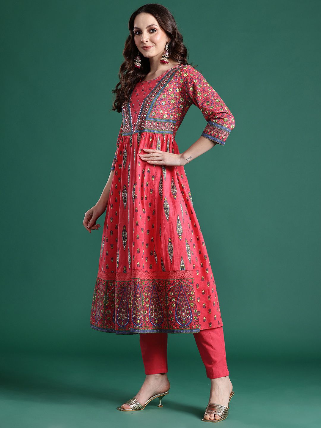 Ethnic Motifs Printed Kurta with Trousers & Dupatta