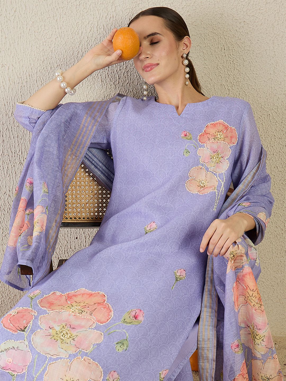 Women Floral Printed Kurta with Trousers & Dupatta